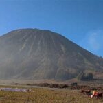 Menikmati Matahari Terbit Di Bromo