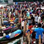 Aktivitas Pasar Terapung Tradisional