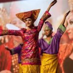 “nilai Filosofis Seni Tari”