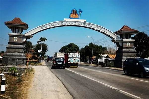 “objek Wisata Sejarah Kota Pati”