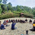“wisata Pedesaan Dengan Pemandu Lokal”
