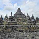 Ketakjuban Candi Hindu Borobudur Yang Megah