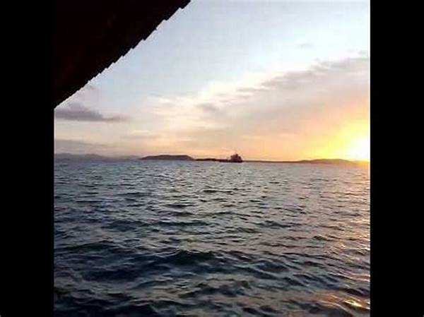 Keindahan Senja Di Sibolga