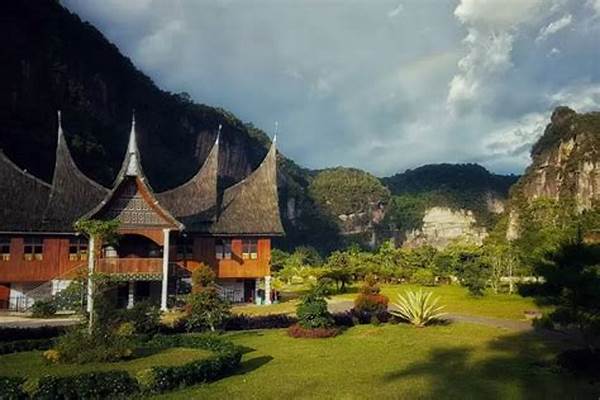 “menyusuri Lembah Harau Payakumbuh”