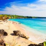 **pantai Kuta Bali Indonesia**