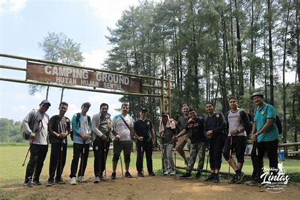 “trekking Hutan Alam Sentul”
