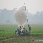 Pengalaman Menerbangkan Balon Udara
