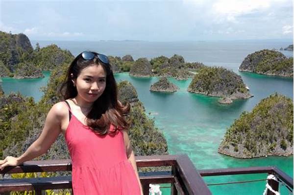 Raja Ampat Terkenal Dengan Pemandangan Bawah Lautnya Yang Luar Biasa, Dengan Terumbu Karang Yang Kaya Dan Keanekaragaman Hayati Laut Yang Mengesankan.