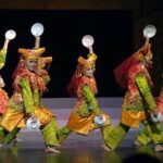 **pertunjukan Tari Tradisional Minang**