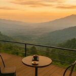 Kafe Dengan Pemandangan Kota Bandung