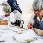 Karya Seni Dari Pengrajin Lokal