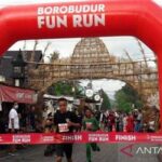 Maraton Di Sekitar Candi Borobudur